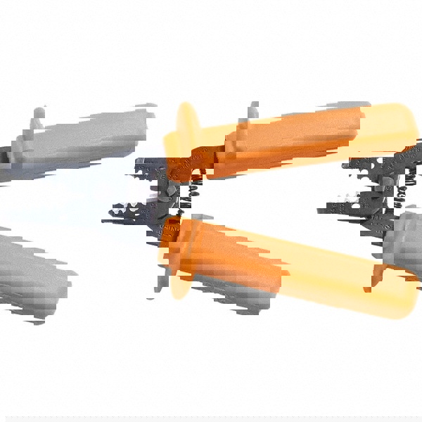 Wire Stripper: 8 AWG to 16 AWG Max Capacity